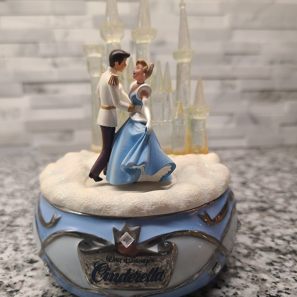 Cinderella Musix Box